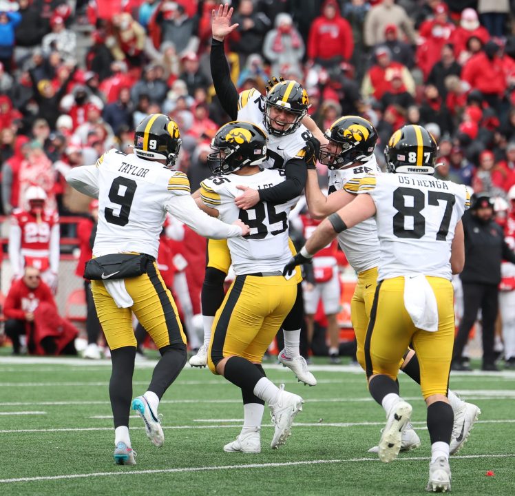 Hawkeye Sunday with Jon Miller: Iowa escapes Lincoln, notches 10th win