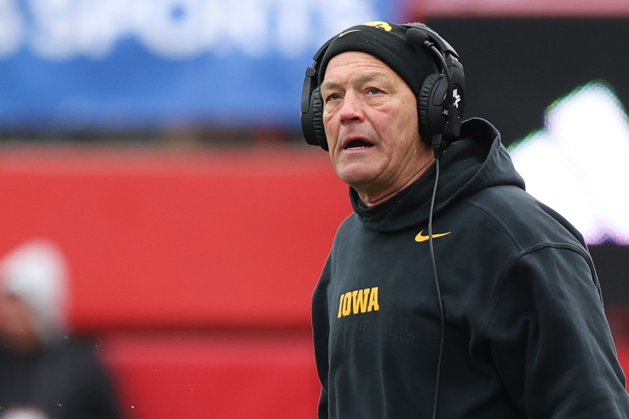 Legends & Listeners: Keys to an Iowa victory and potential bowls